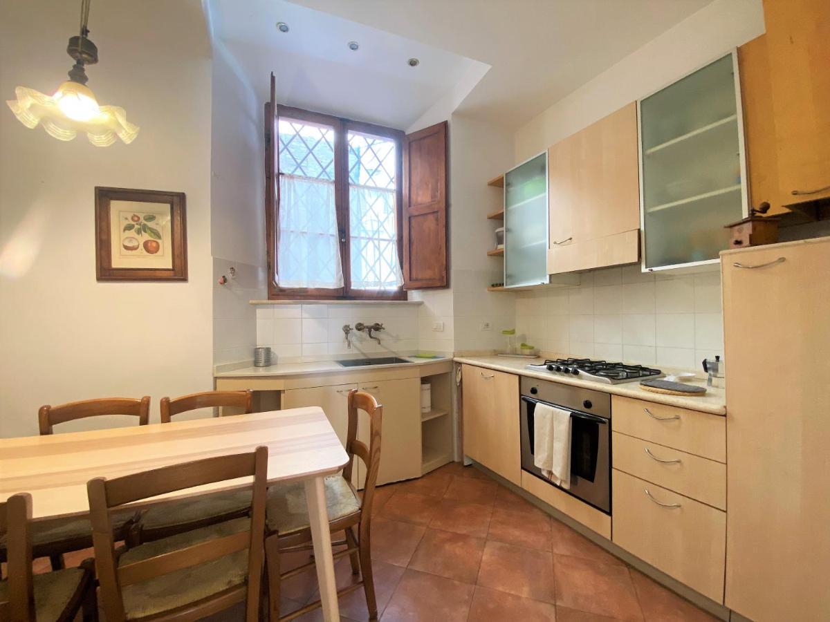 La Fonte-With Balcony Close By Piazza Del Campo Σιένα Εξωτερικό φωτογραφία